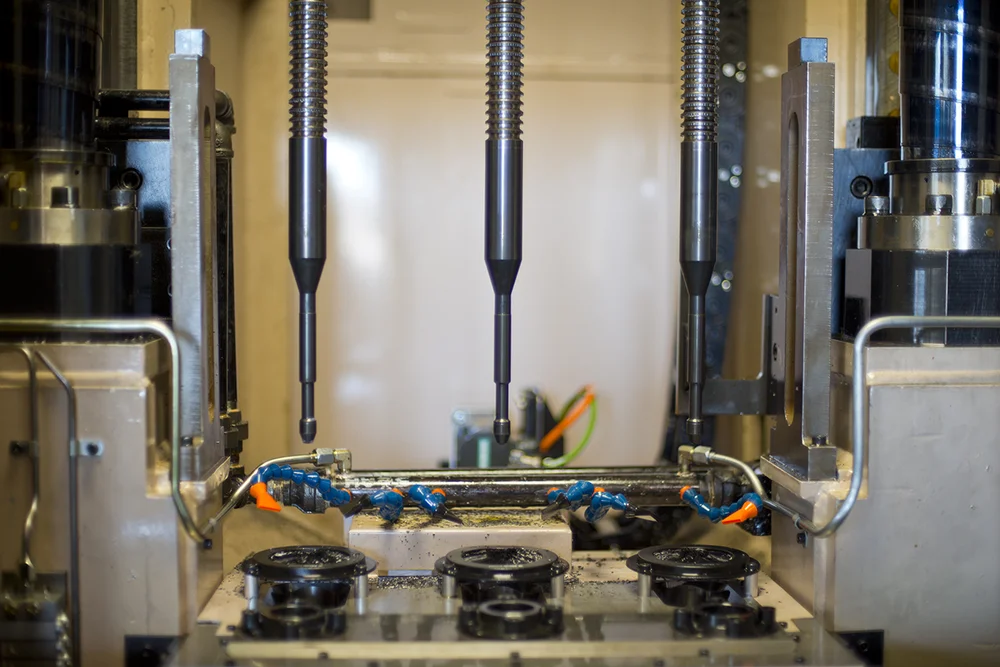 Fason Broş Çekme ve Seri Broşlama Hizmetleri